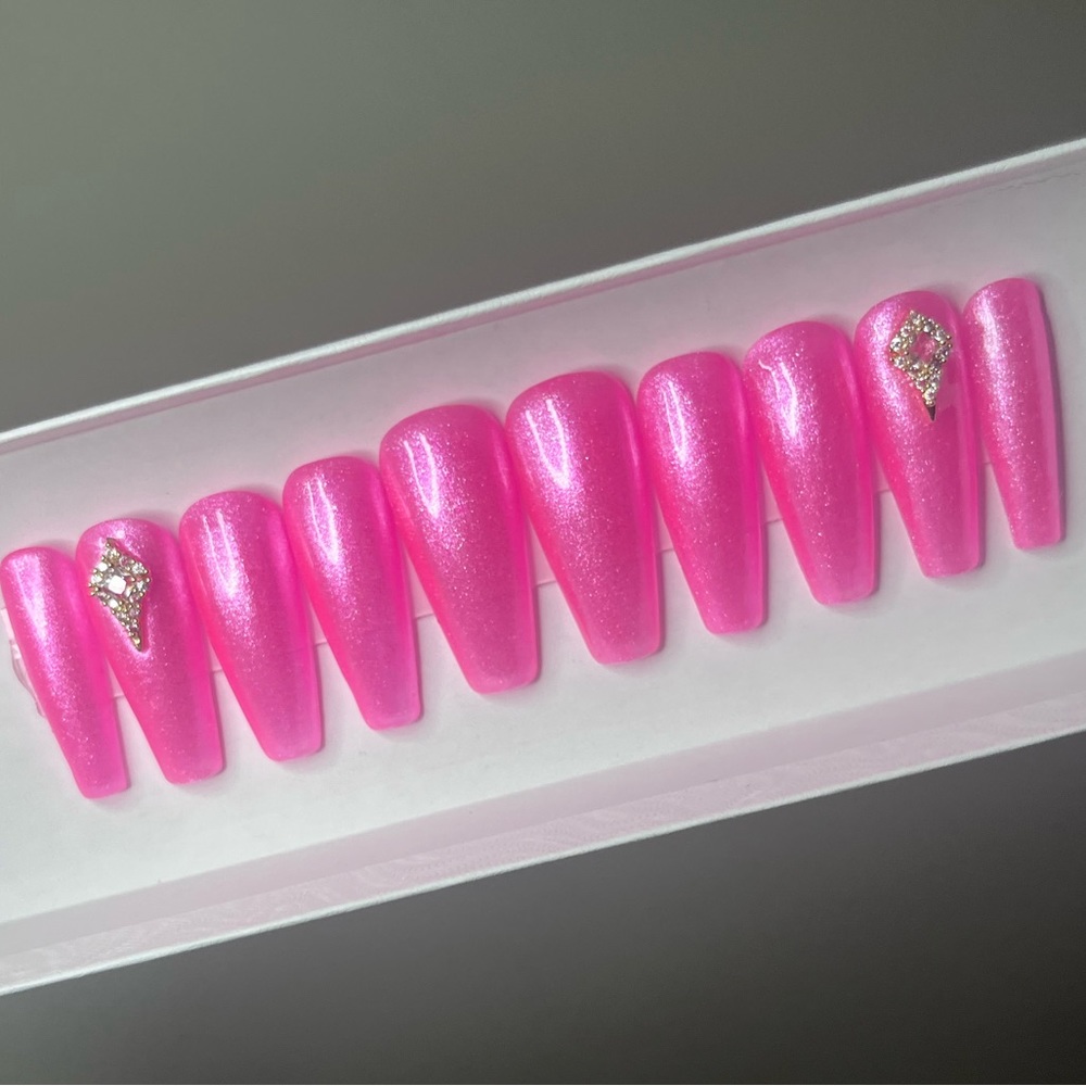 Gel Press on Nails, pink nails, glitter nails, handmade nails, press on nail set